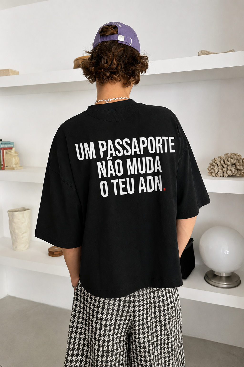UM PASSAPORTE NÃO MUDA O TEU ADN